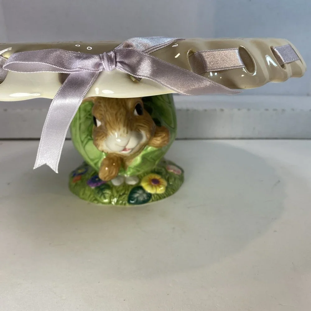 Cake Pie Plate Stand‎ With Little Rabbit In The Cabbage Patch Easter 13